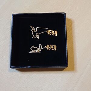 MOOHAM "1991" Birthday/ Anniversary earings. Gold plated.